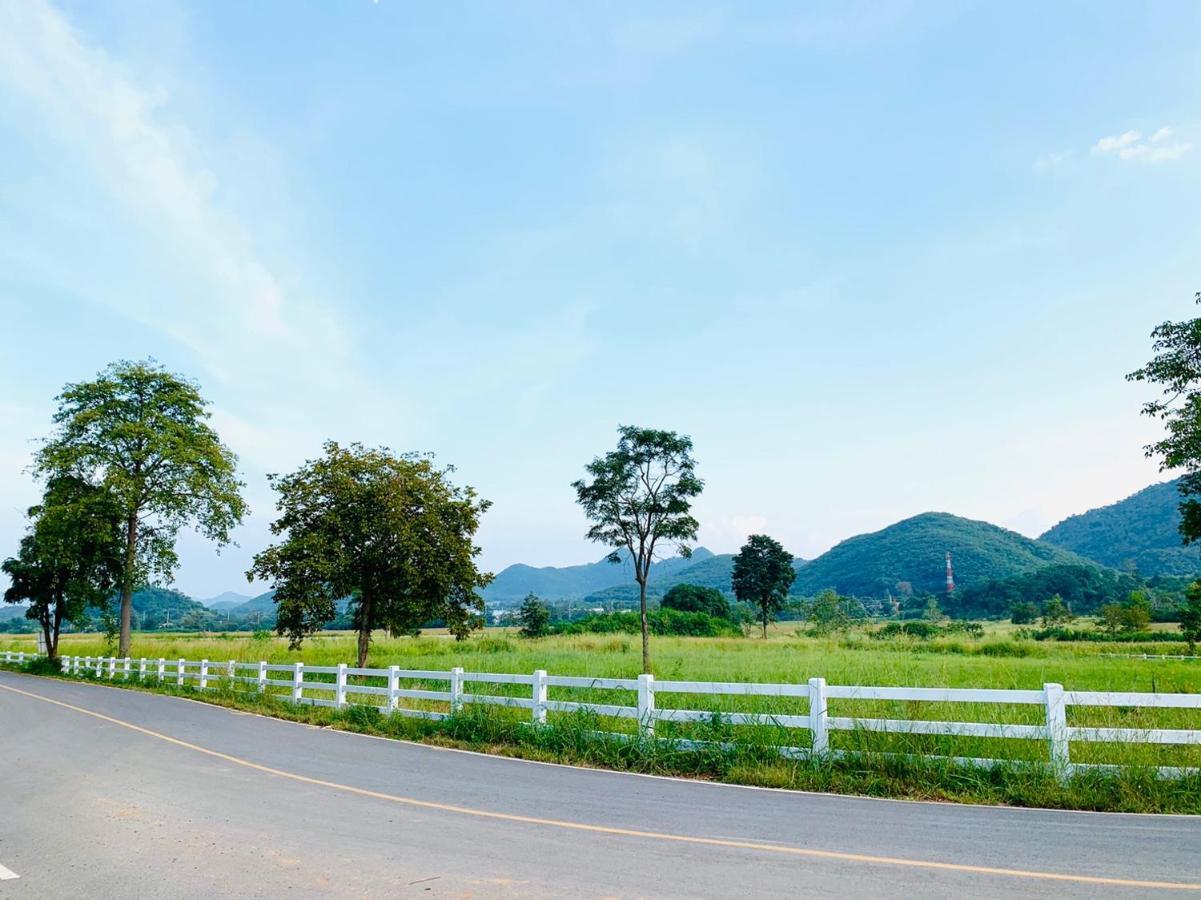 Baan Sampeenongg Khaoyai Villa Nong Nam Daeng Ngoại thất bức ảnh