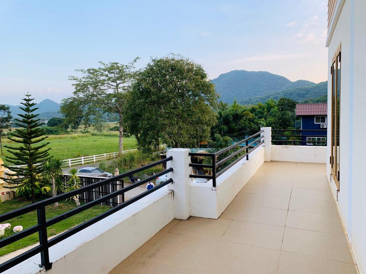 Baan Sampeenongg Khaoyai Villa Nong Nam Daeng Ngoại thất bức ảnh