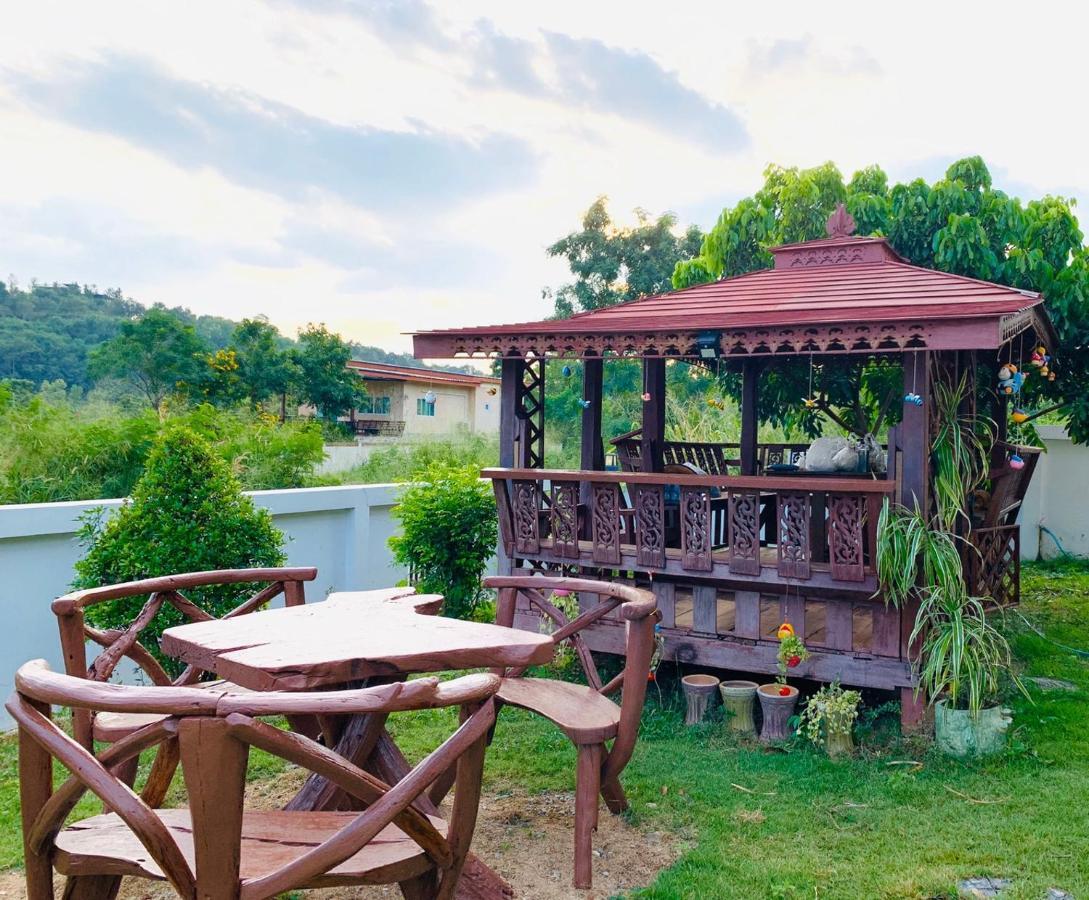 Baan Sampeenongg Khaoyai Villa Nong Nam Daeng Ngoại thất bức ảnh