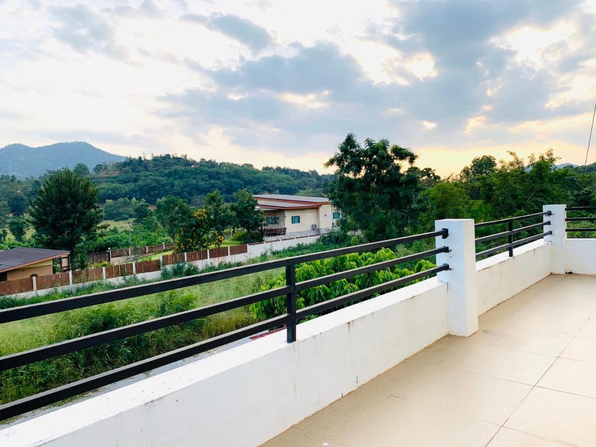 Baan Sampeenongg Khaoyai Villa Nong Nam Daeng Ngoại thất bức ảnh